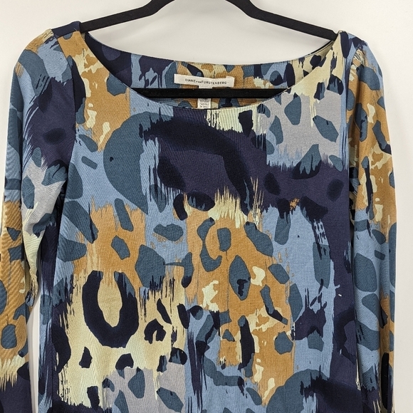 DIANE VON FURSTENBURG Silk Long Sleeve Dress - Picture 2 of 6